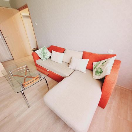 The Comfortable Apartment Tallinn Exteriör bild